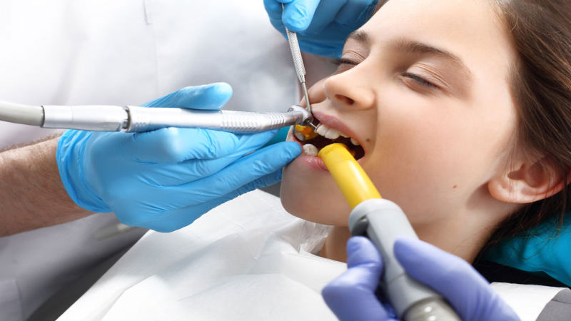 Caring for Baby’s First Teeth with Help from Pediatric Dentistry Specialists
